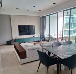 RiverGate (D9), Apartment #637800171